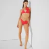 BIKINOVÉ KALHOTKY S VYSOKÝM STŘIHEM A KVĚTINOVÝM MOTIVEM BIKINOVÉ KALHOTKY S VYSOKÝM STŘIHEM A KVĚTINOVÝM MOTIVEM