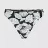 Bikiny s potiskem vějířů Bikiny s potiskem vějířů