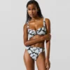 Bikiny s potiskem vějířů Bikiny s potiskem vějířů