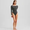 Charakteristický body s dlouhými rukávy Charakteristický body s dlouhými rukávy