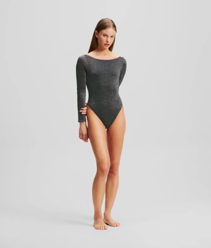 Charakteristický body s dlouhými rukávy Charakteristický body s dlouhými rukávy