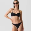 ŽEBROVANÉ BANDEAU BIKINI TOP