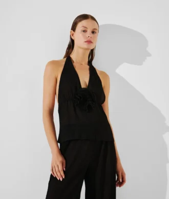 FLOWER PLISSÉ HALTER TOP