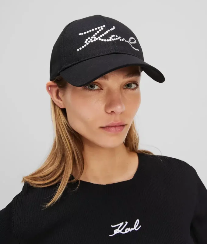 K/SIGNATURE ČEPICE S KNOFLÍKY K/SIGNATURE ČEPICE S KNOFLÍKY