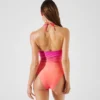 K/SIGNATURE PLAVKY S VÝSTŘIHEM HALTER