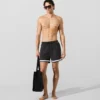 Kontrastní lemované boardshorts Kontrastní lemované boardshorts