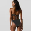 Metalická bandeau bikiny