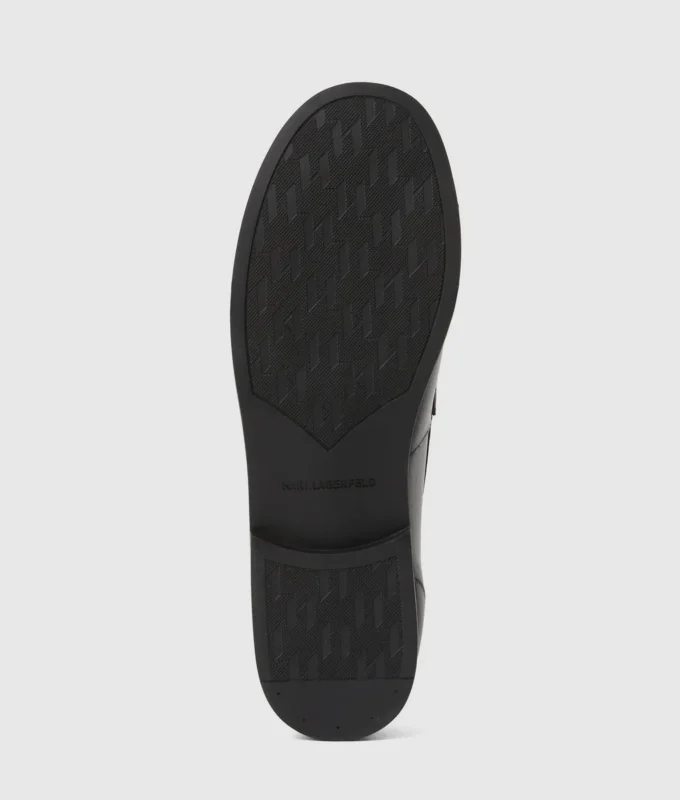 Mia loafers s cvočky Mia loafers s cvočky