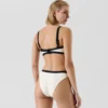 MONOCHROMATICKÉ BIKINOVÉ KALHOTKY MONOCHROMATICKÉ BIKINOVÉ KALHOTKY