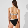 MONOCHROMATICKÉ BIKINOVÉ KALHOTKY MONOCHROMATICKÉ BIKINOVÉ KALHOTKY