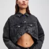 OVERSIZED CROPPED DENIM JACKET OVERSIZED CROPPED DENIM JACKET