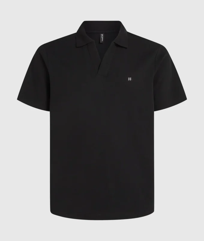 Polo tričko s monogramovou sponou Polo tričko s monogramovou sponou