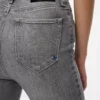 Skinny džíny s vysokým pasem Skinny džíny s vysokým pasem